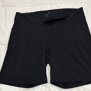 GAP Women's Black Bike Shorts